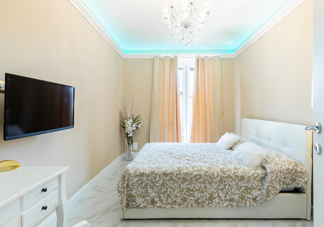 Elegant Suite - In Centro Portanuova Turin Exterior photo