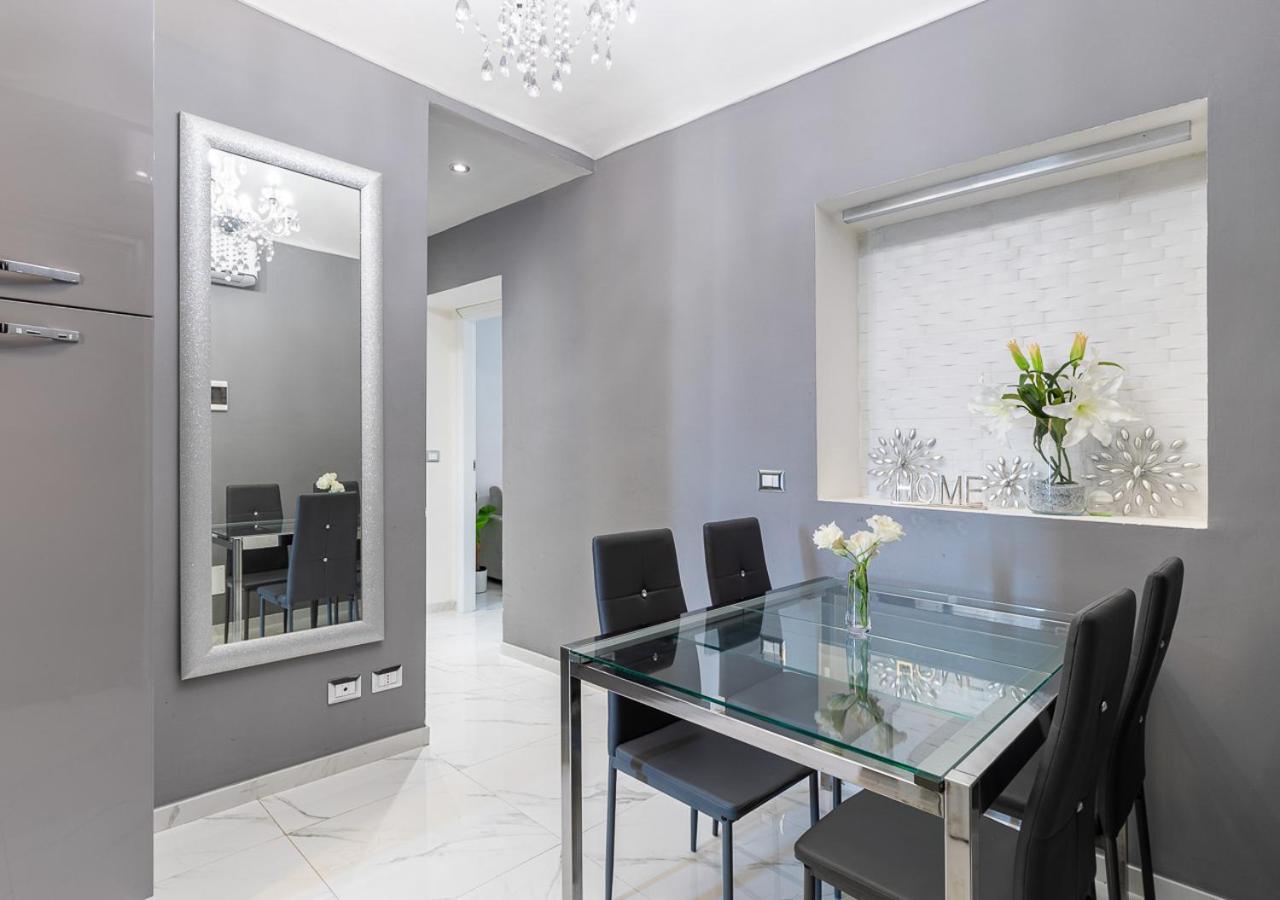 Elegant Suite - In Centro Portanuova Turin Exterior photo