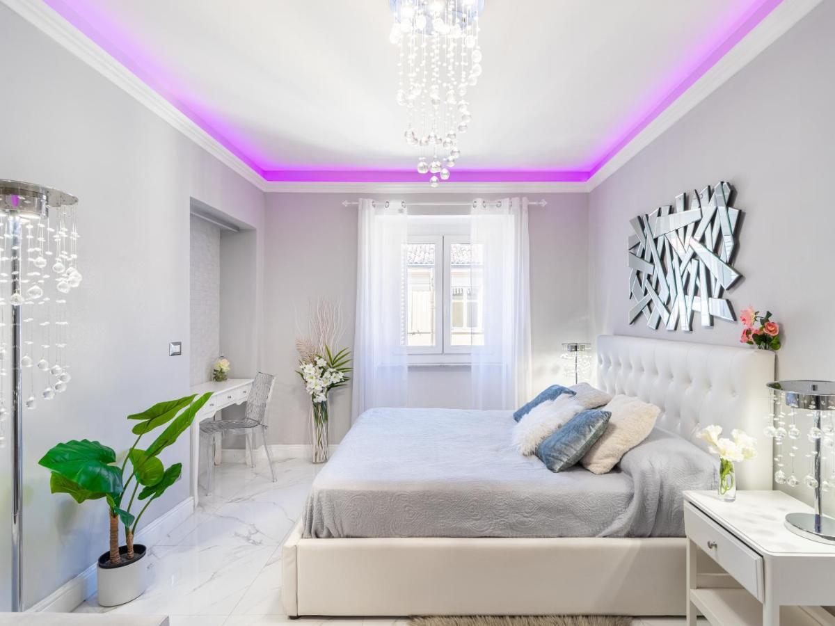 Elegant Suite - In Centro Portanuova Turin Exterior photo