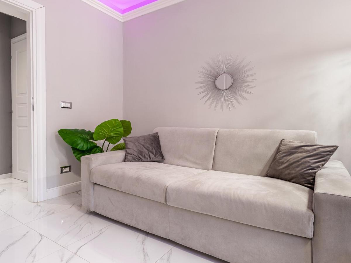 Elegant Suite - In Centro Portanuova Turin Exterior photo